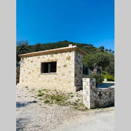 Apartament Akathistos *